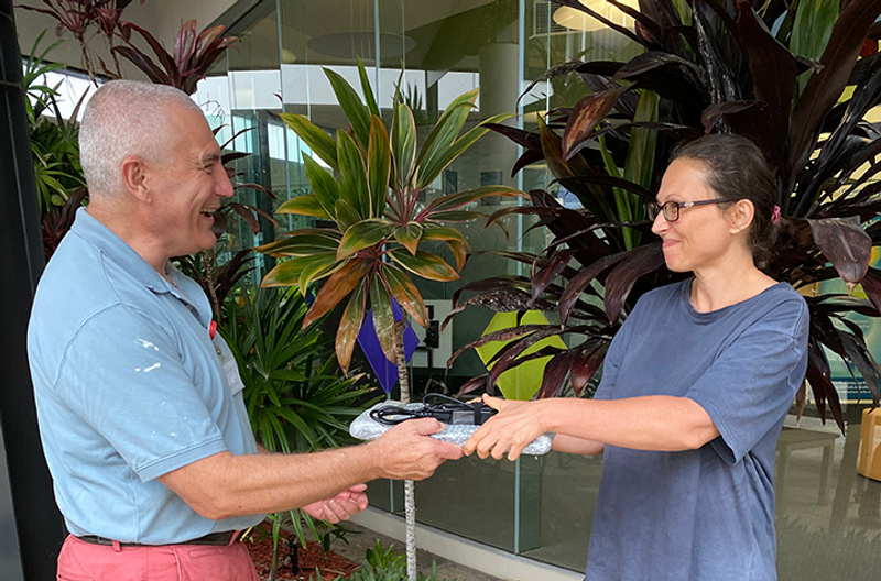 Student Magdalena Klimek receives laptop donation