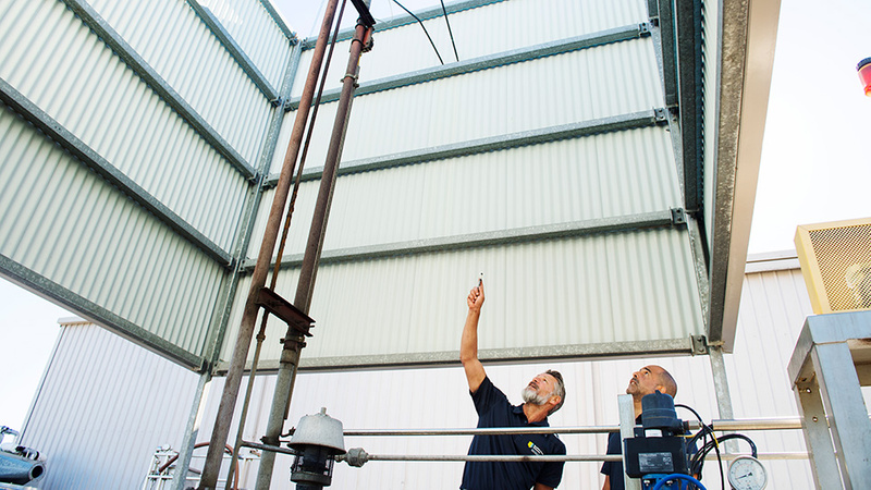 Dirk Erler and Shane McIntosh onsite